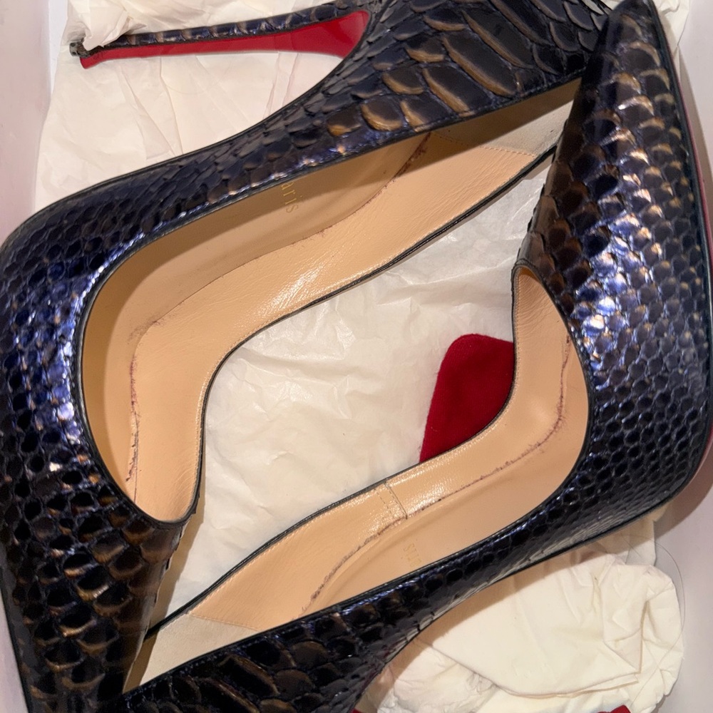 Christian Louboutin So Kate 120 Python Metal